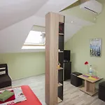Privatunterkunft Simplycomfy *